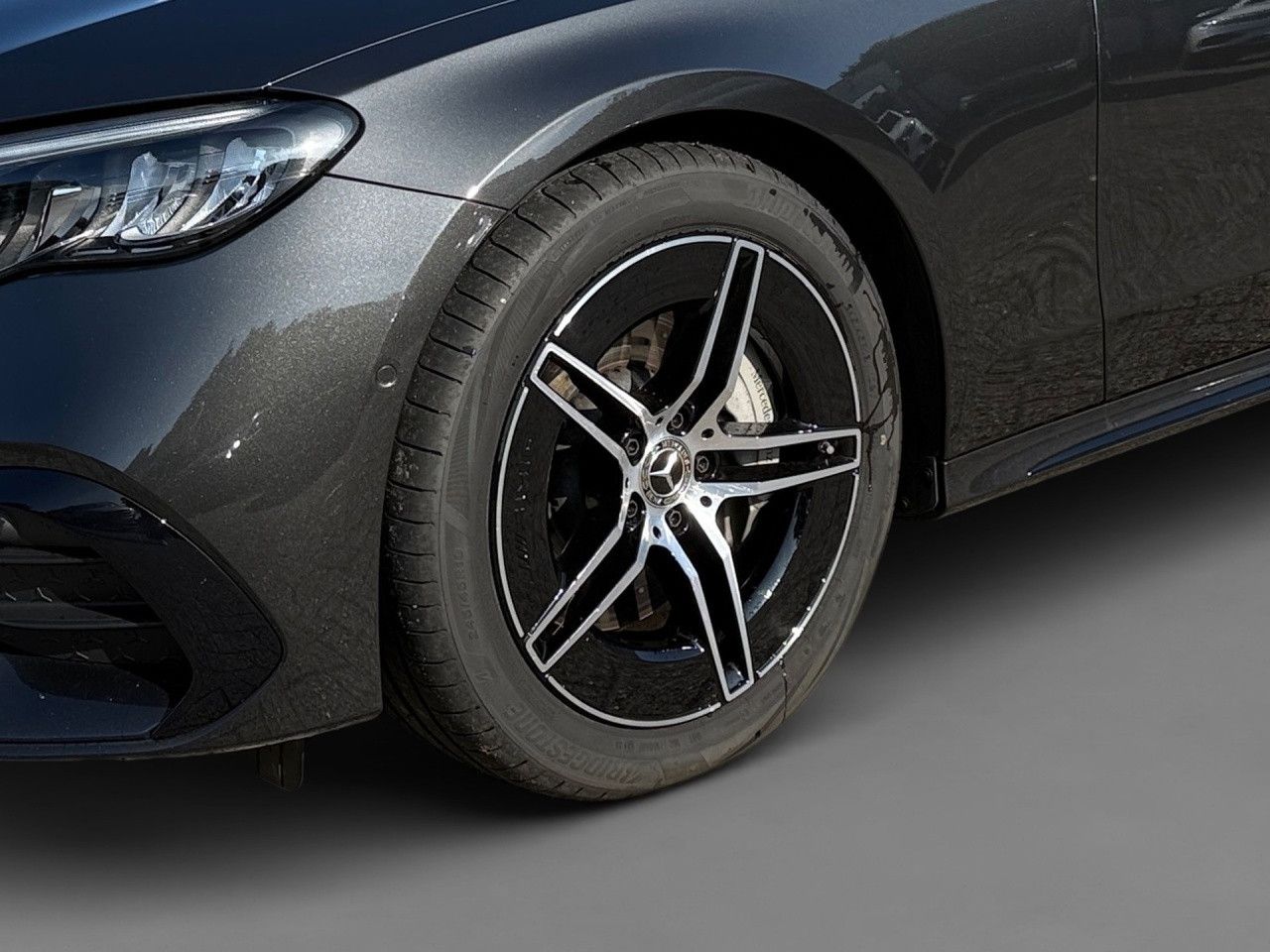 Mercedes-Benz E-Klasse – Bild 10