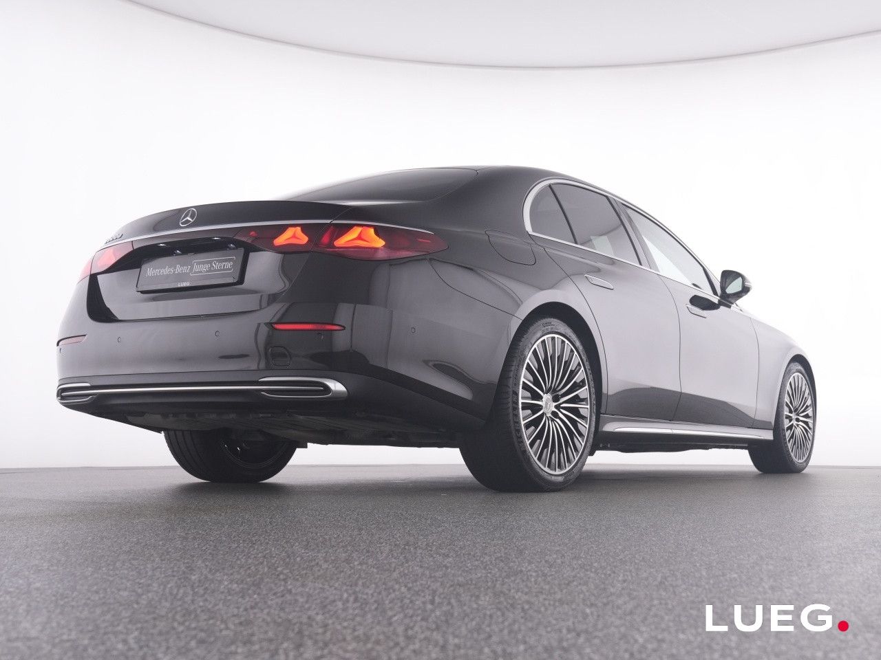 Mercedes-Benz E-Klasse – Bild 7