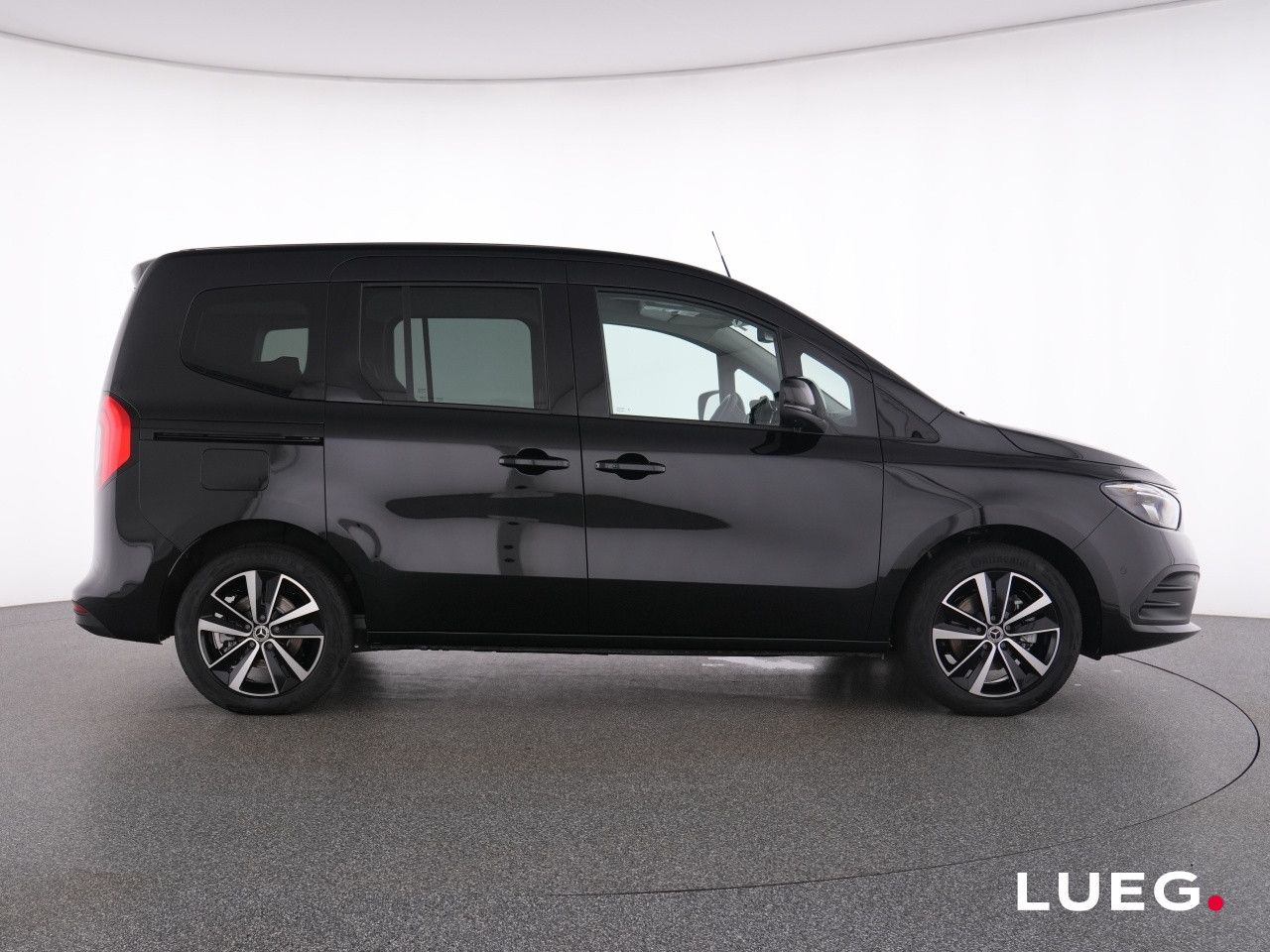 Mercedes-Benz EQT – Bild 11