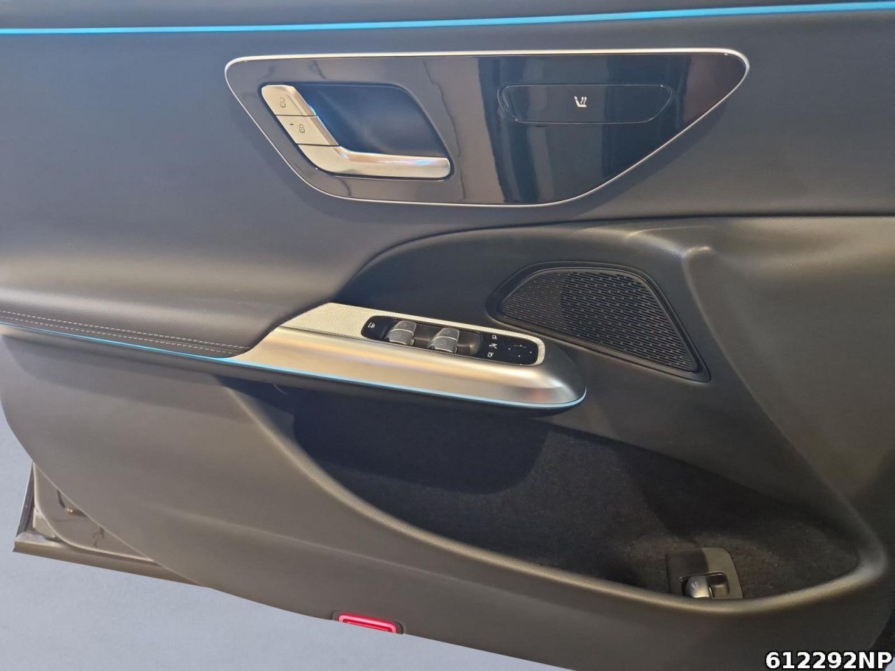 Mercedes-Benz E-Klasse – Bild 14