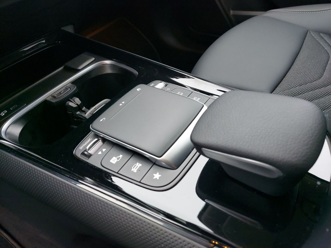 Fahrzeugbild 14 / 14