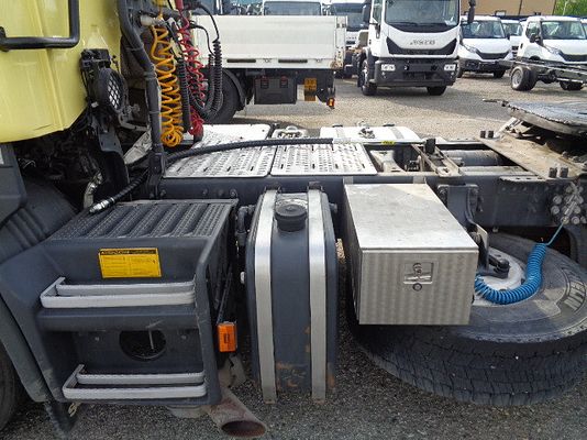 Vehicle image 7 / 14