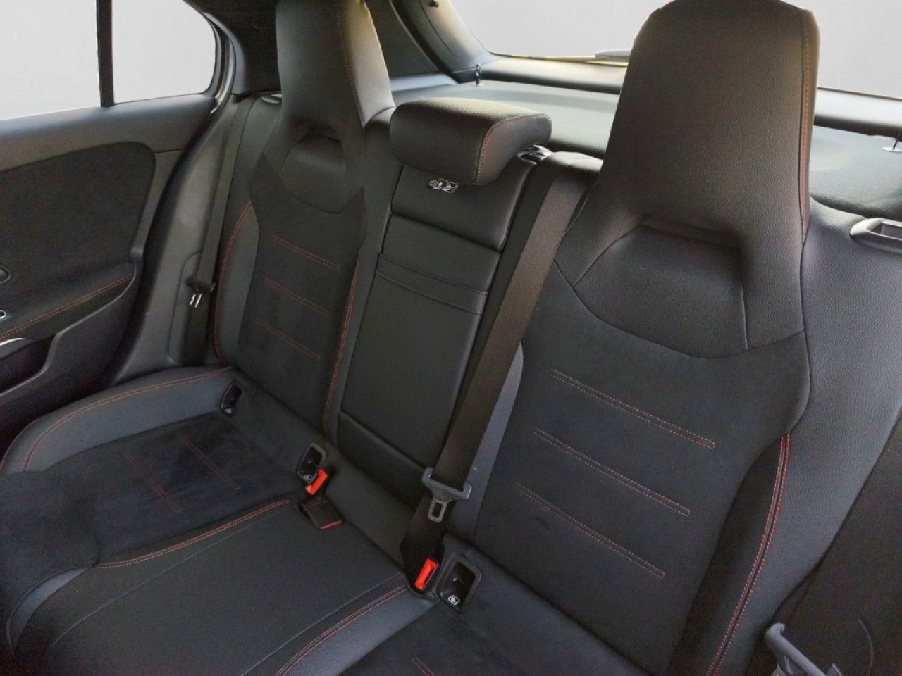 Mercedes-Benz A-Klasse – Bild 13