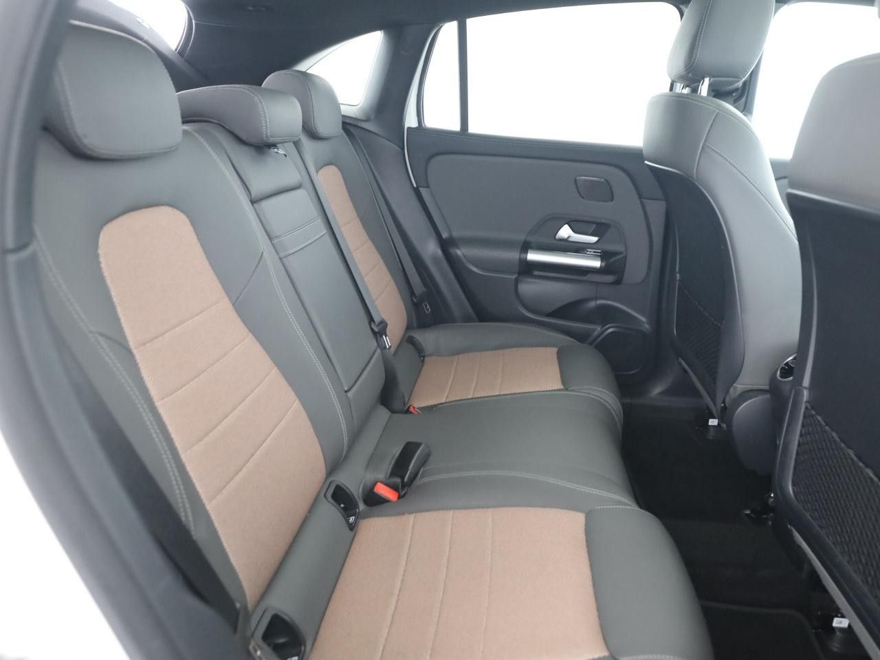 Fahrzeugbild 14 / 20