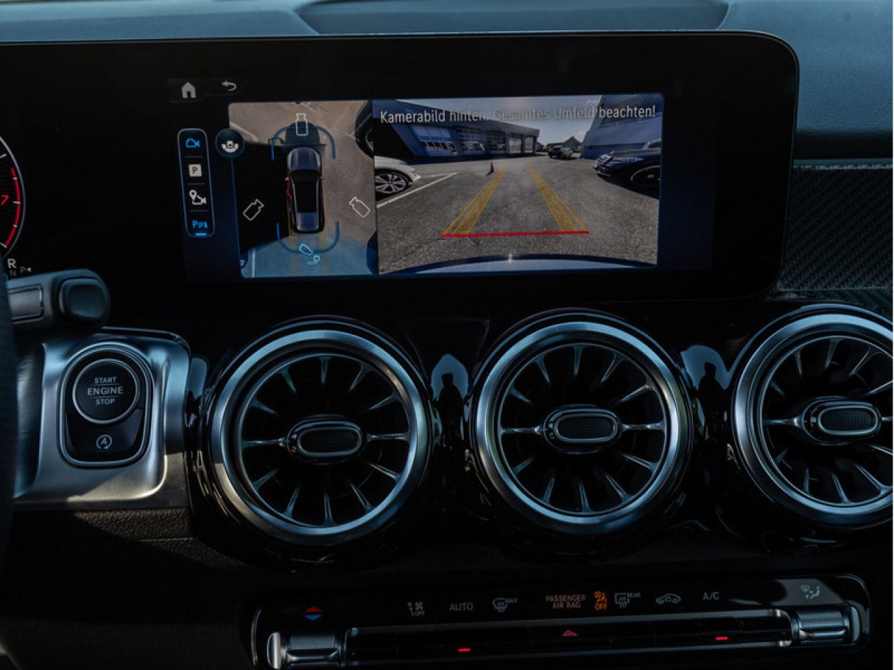Mercedes-Benz GLB – Bild 14