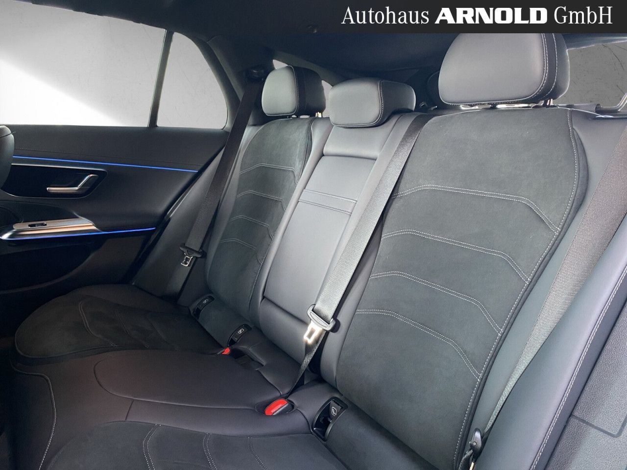 Mercedes-Benz E-Klasse – Bild 10