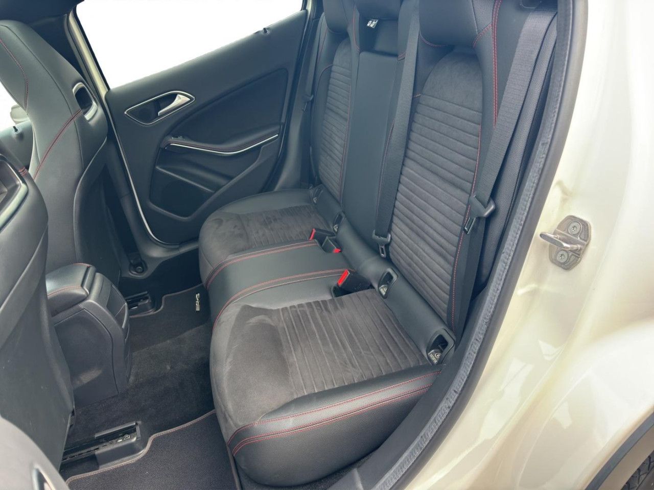 Fahrzeugbild 17 / 20