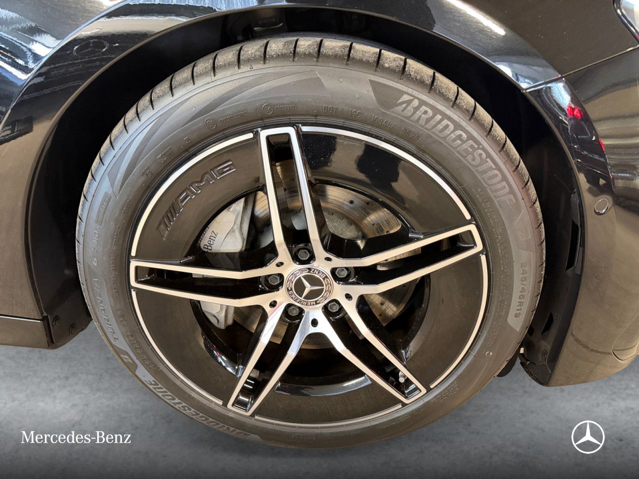 Mercedes-Benz E-Klasse – Bild 2