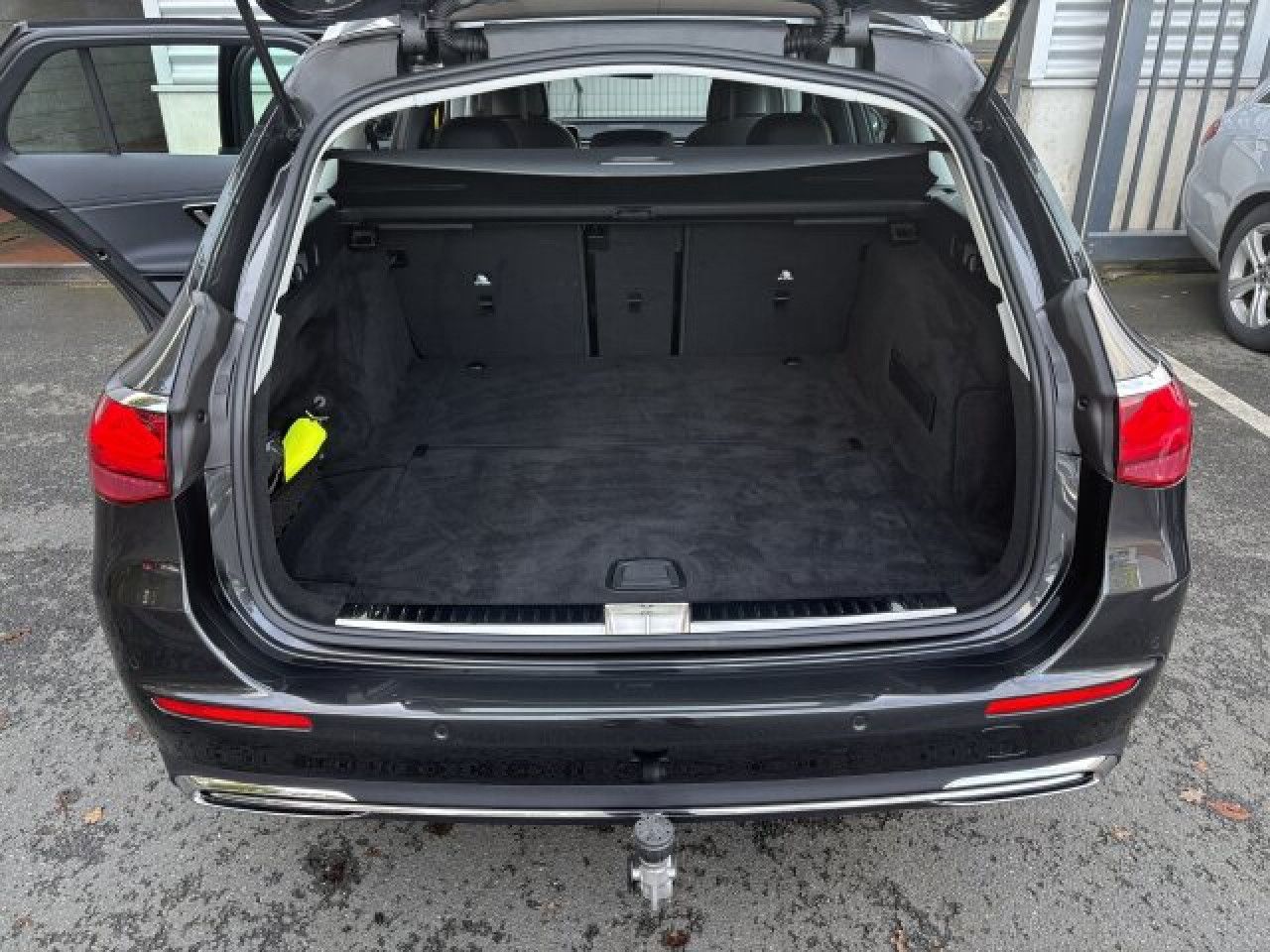 Mercedes-Benz E-Klasse – Bild 9