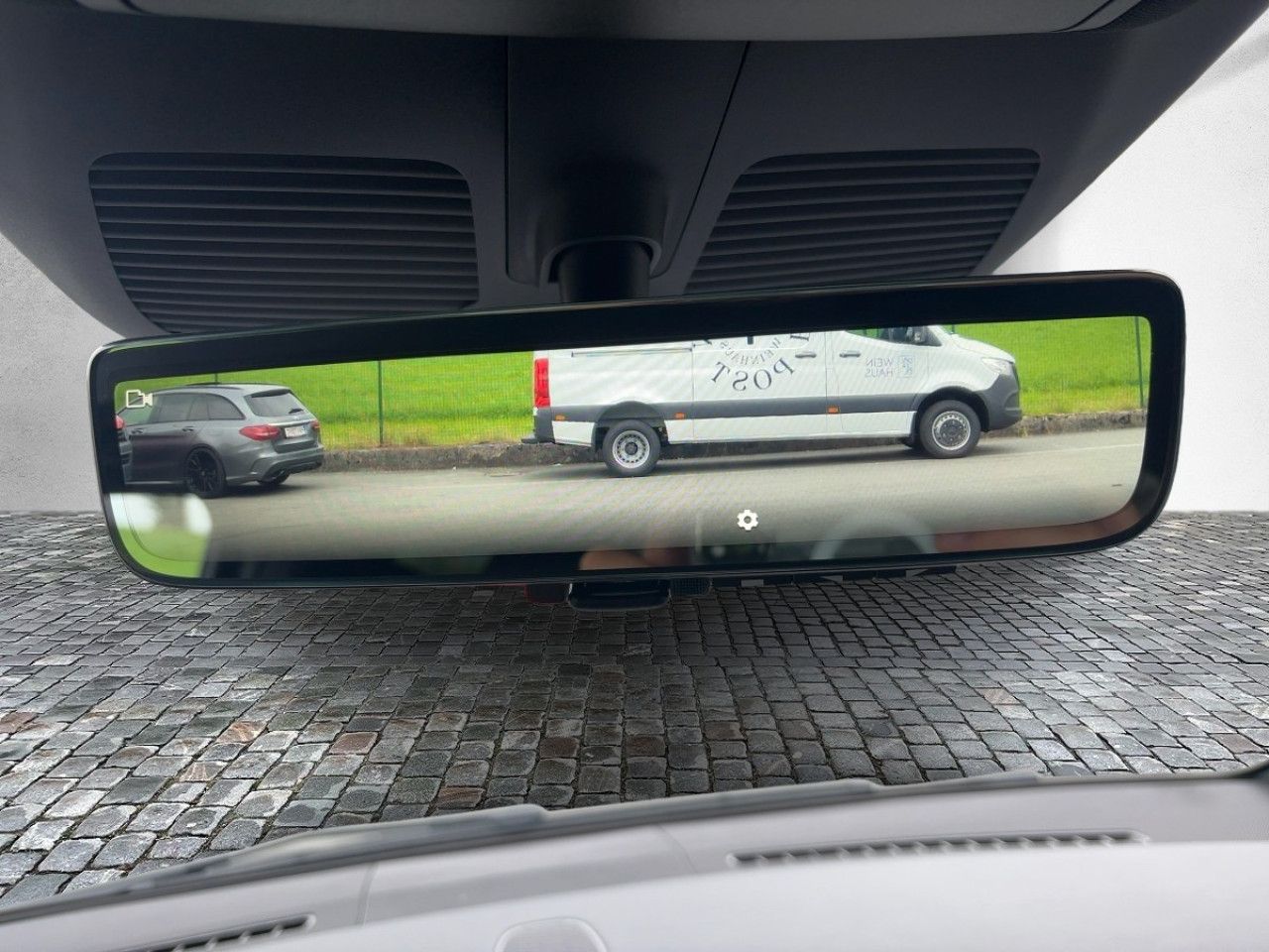 Fahrzeugbild 12 / 16