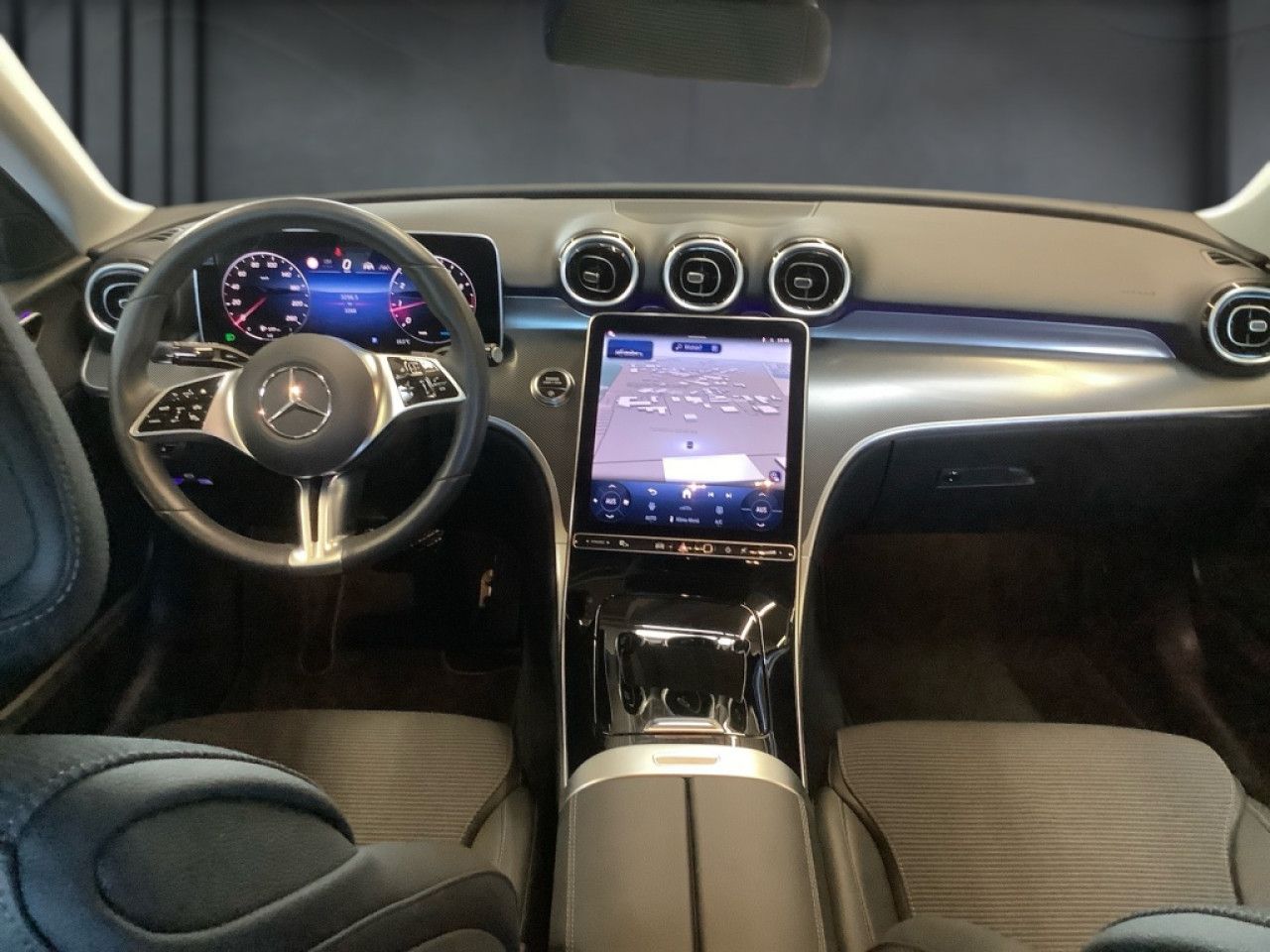 Mercedes-Benz C-Klasse – Bild 10