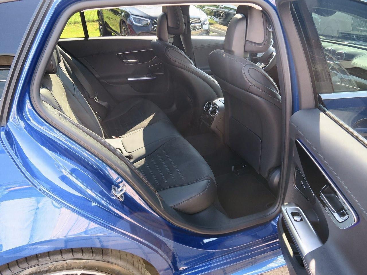 Mercedes-Benz C-Klasse – Bild 8