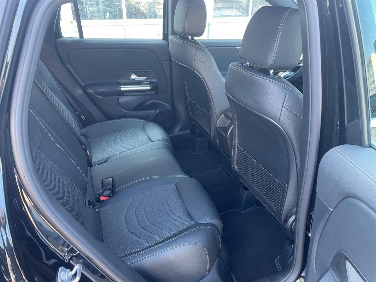 Fahrzeugbild 10 / 27