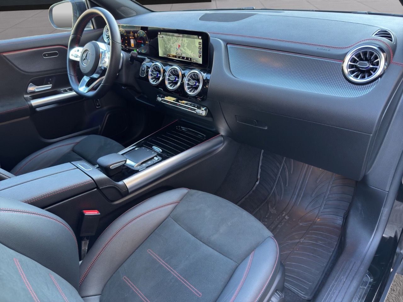 Fahrzeugbild 24 / 28