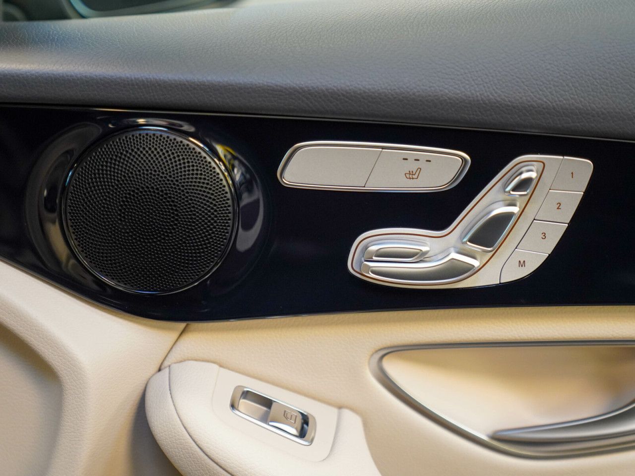 Fahrzeugbild 12 / 15