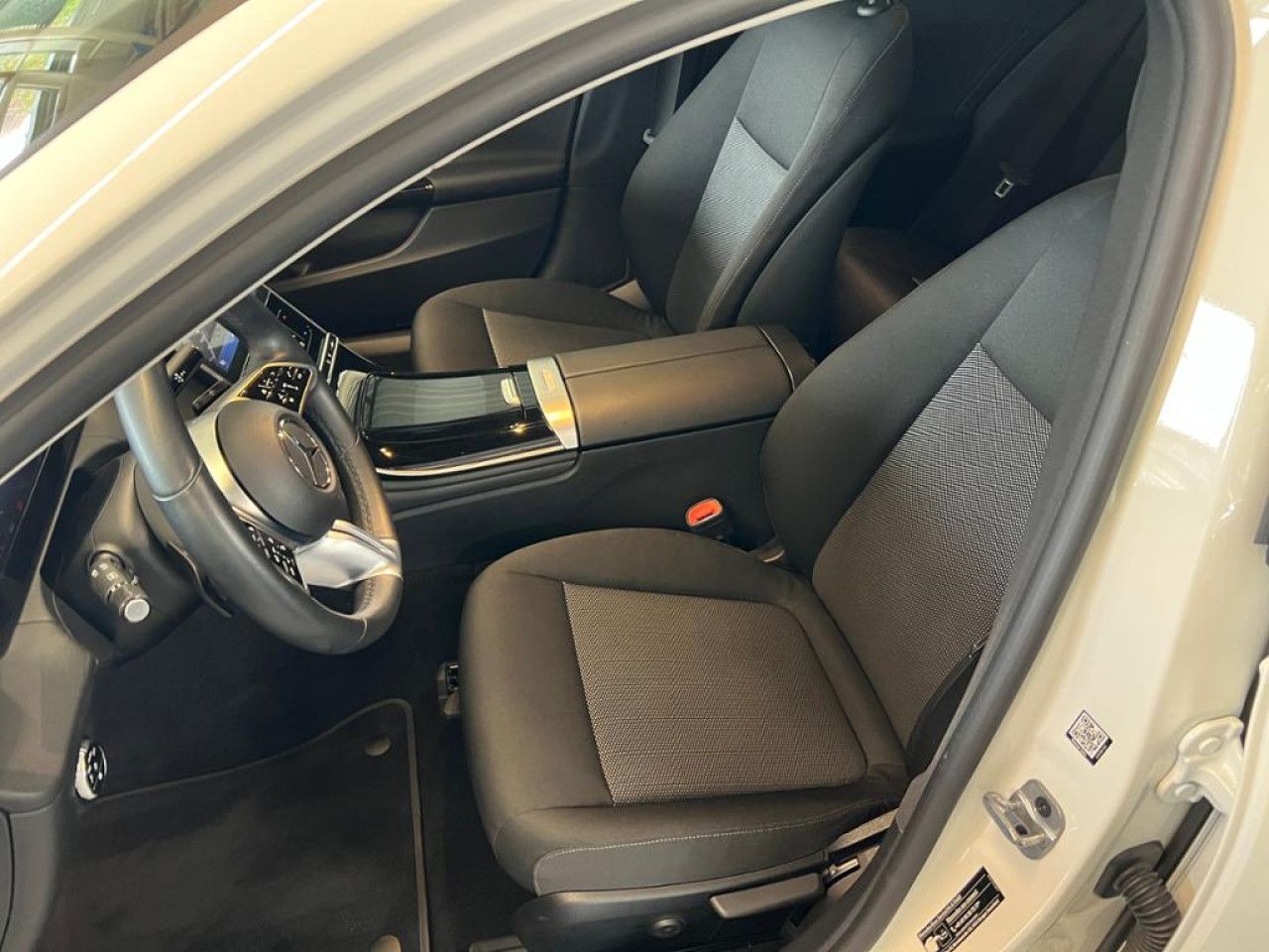 Mercedes-Benz C-Klasse – Bild 14