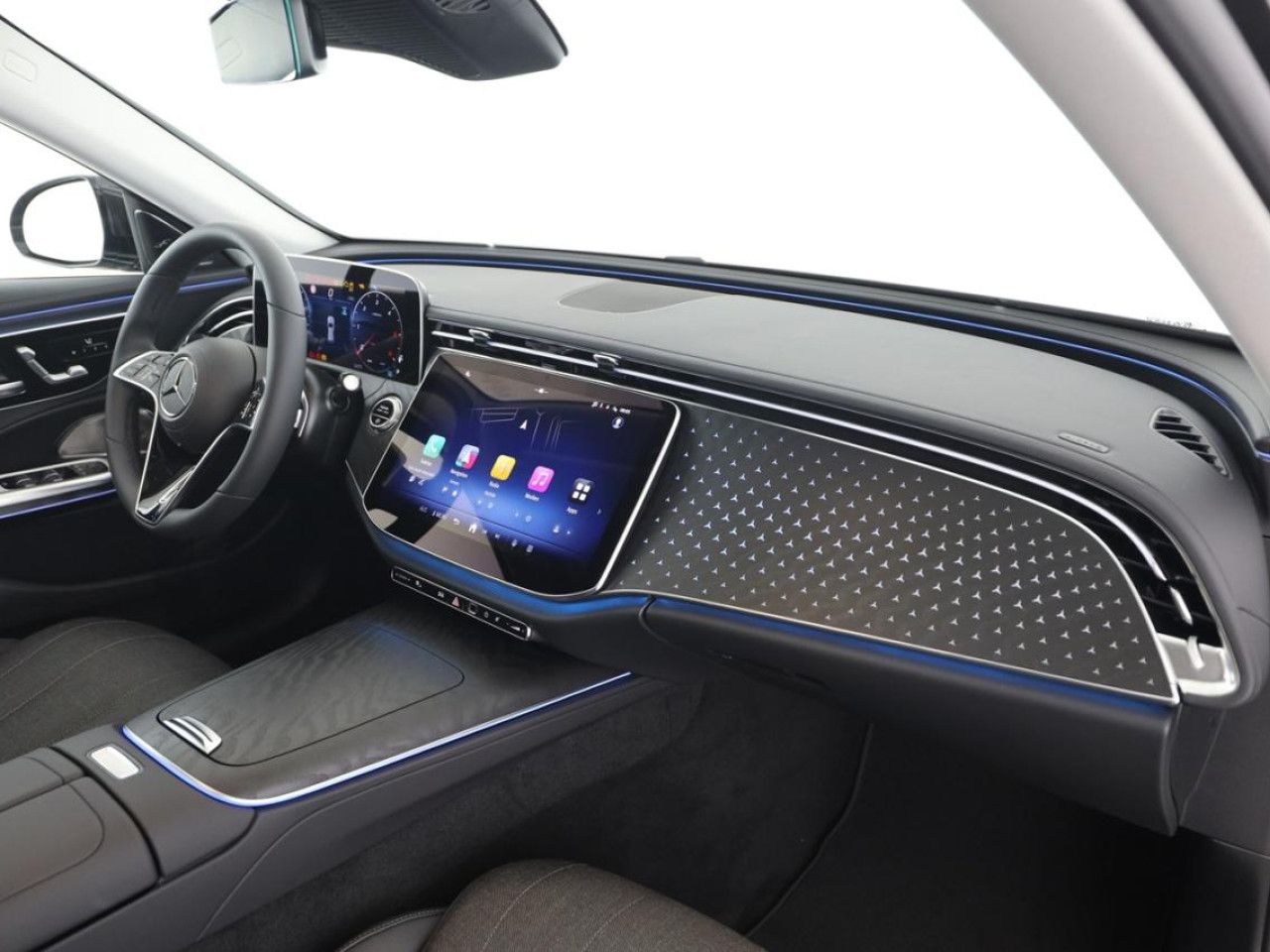 Mercedes-Benz E-Klasse – Bild 13