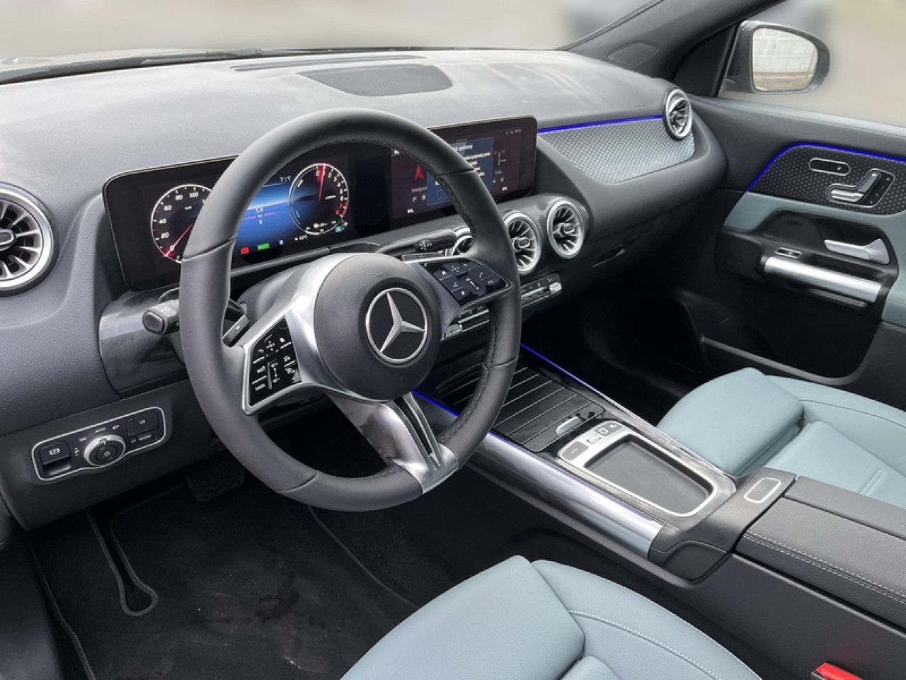 Zdjęcie pojazdu 3 / 18