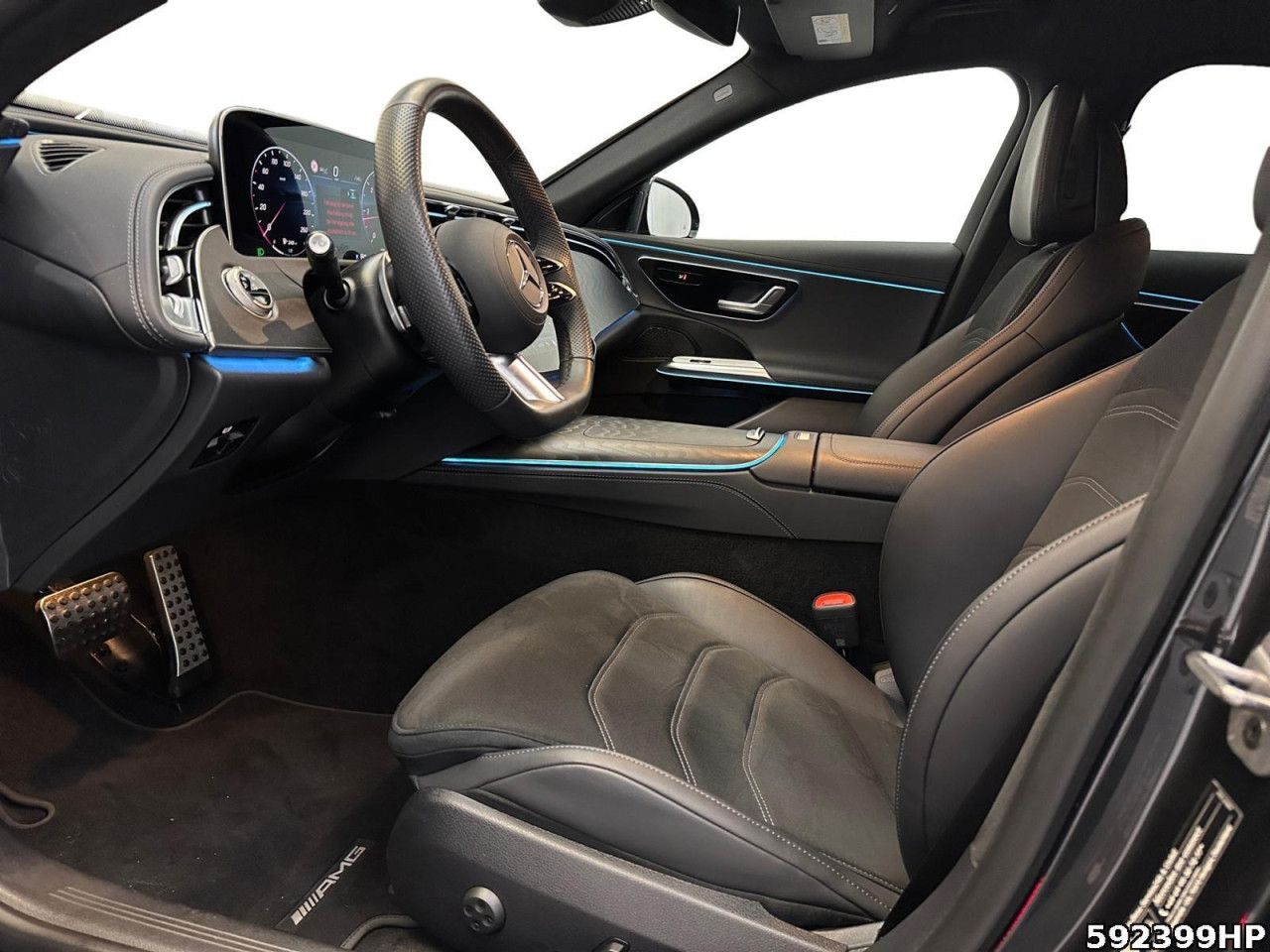 Mercedes-Benz E-Klasse – Bild 8