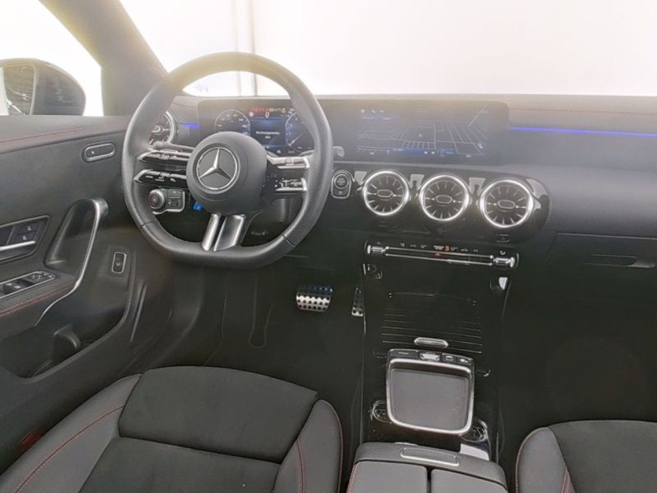 Mercedes-Benz CLA – Bild 3