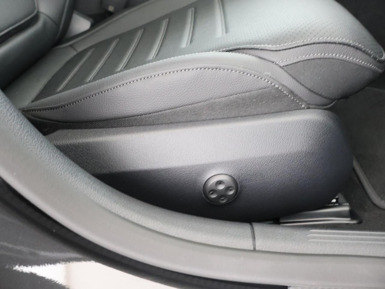 Mercedes-Benz C-Klasse – Bild 17