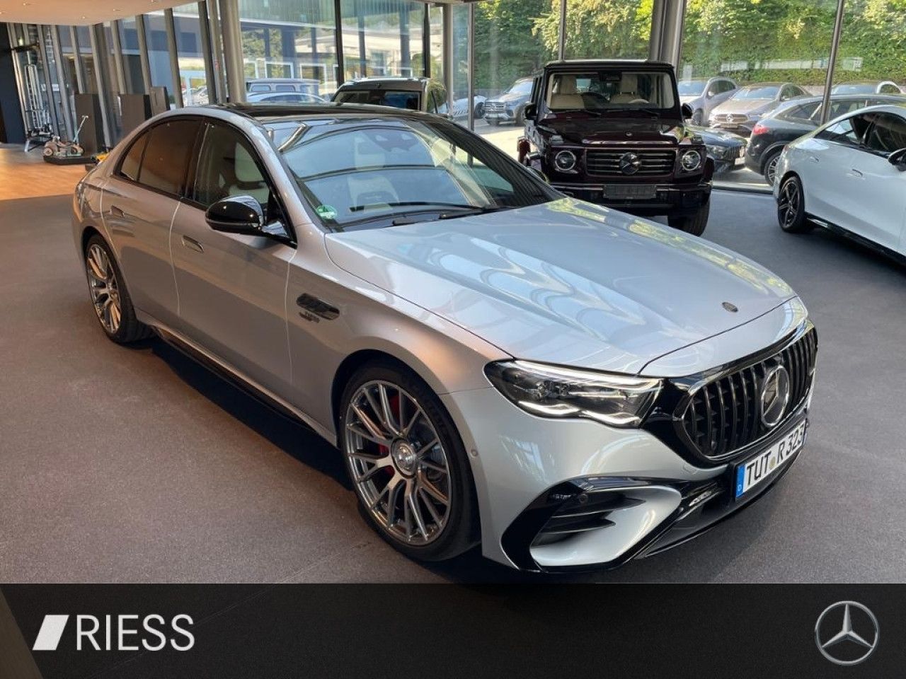 Mercedes-Benz E-Klasse – Bild 7