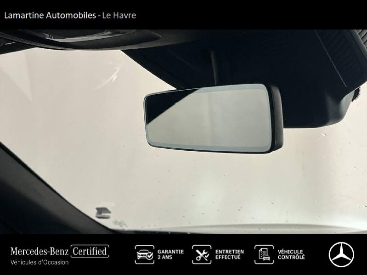 Photo du v&eacute;hicule 17 / 18