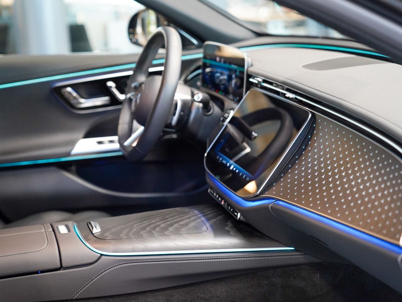 Mercedes-Benz E-Klasse – Bild 12