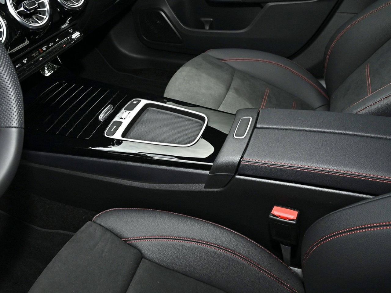 Mercedes-Benz A-Klasse – Bild 12
