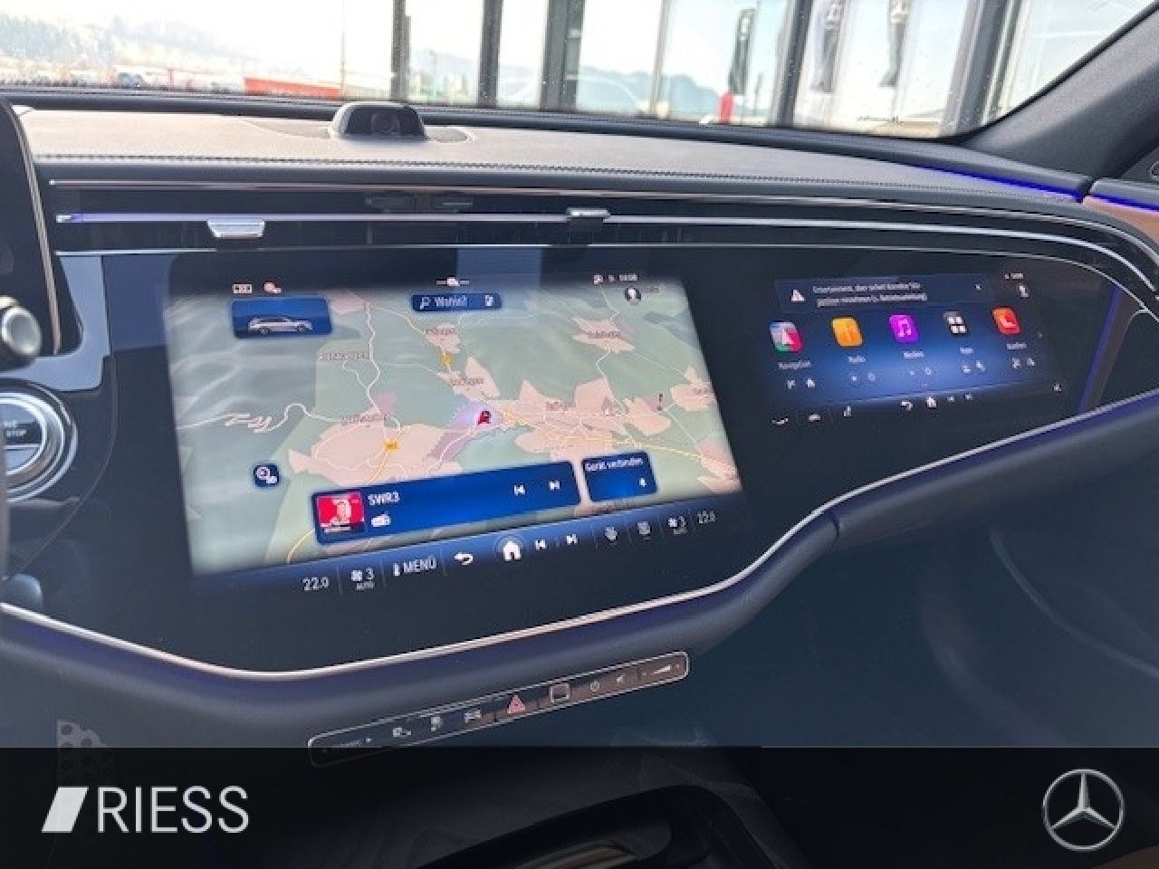 Mercedes-Benz E-Klasse – Bild 13