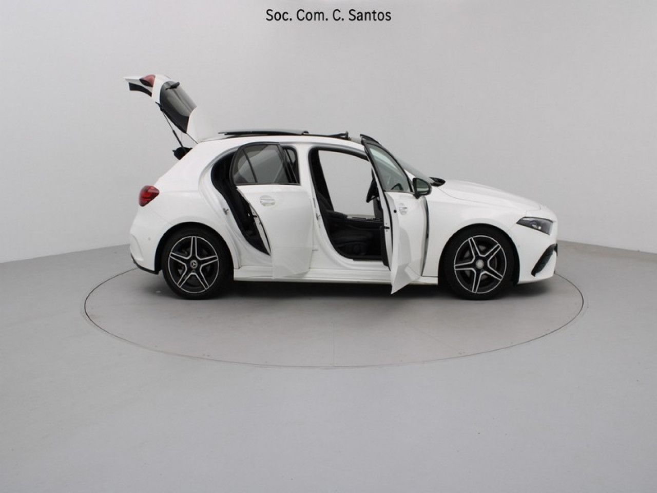 Imagem do veículo 3 / 23