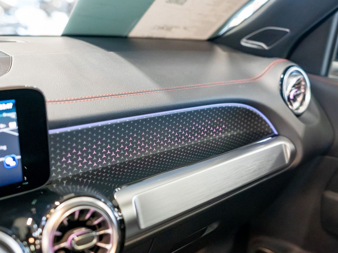 Mercedes-Benz EQB – Bild 15