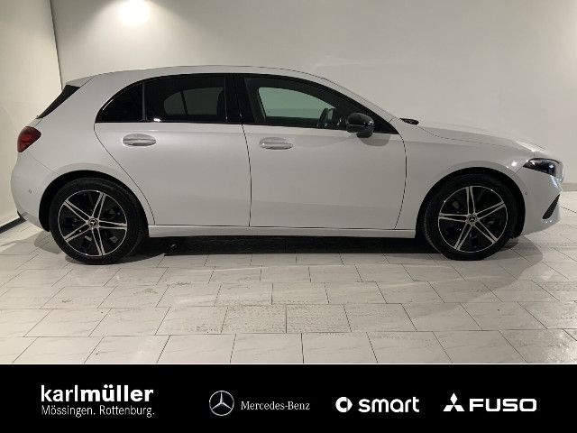 Mercedes-Benz A 220