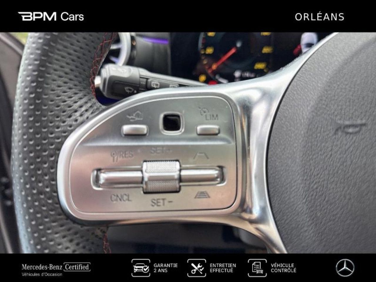 Photo du v&eacute;hicule 15 / 18