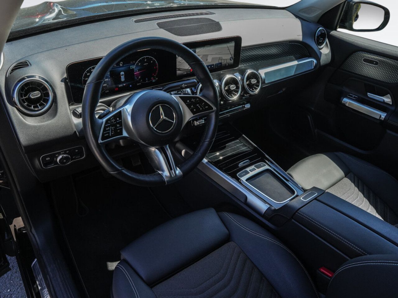 Mercedes-Benz GLB – Bild 7