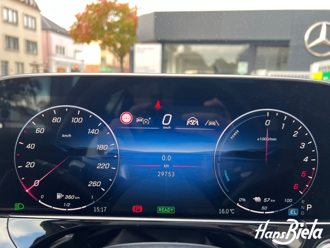 Mercedes-Benz E-Klasse – Bild 9