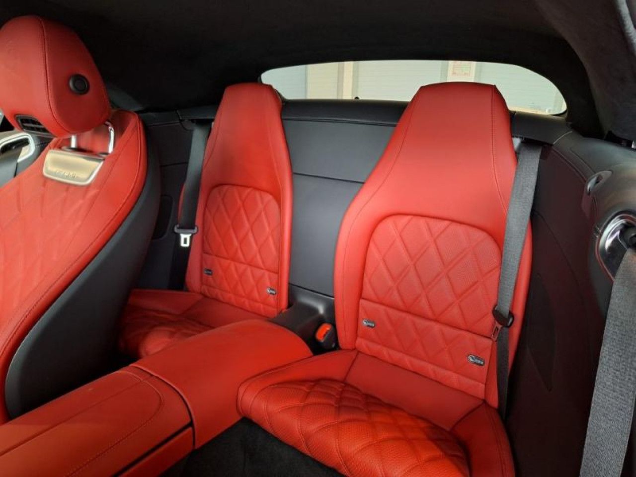 Photo du v&eacute;hicule 18 / 18