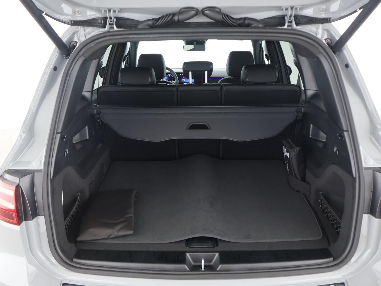 Mercedes-Benz GLB – Bild 15