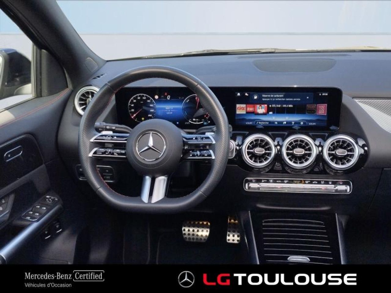 Photo du v&eacute;hicule 14 / 18