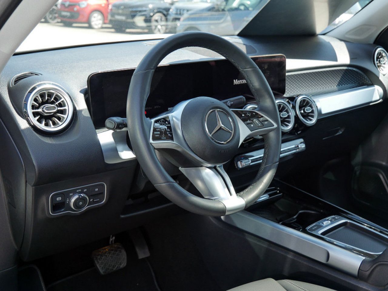 Mercedes-Benz GLB – Bild 13