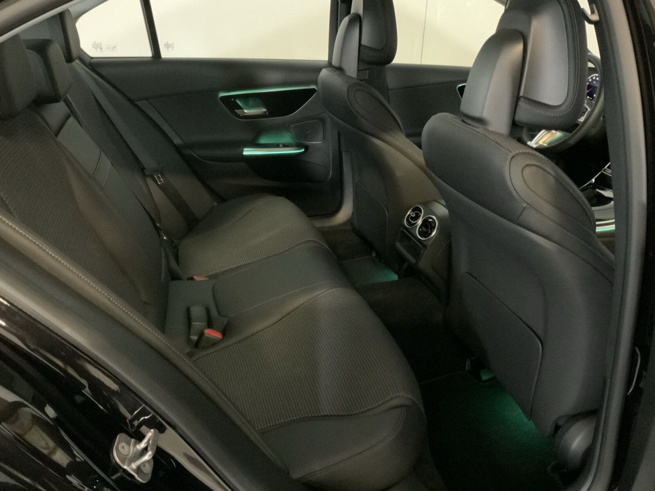 Mercedes-Benz C-Klasse – Bild 15