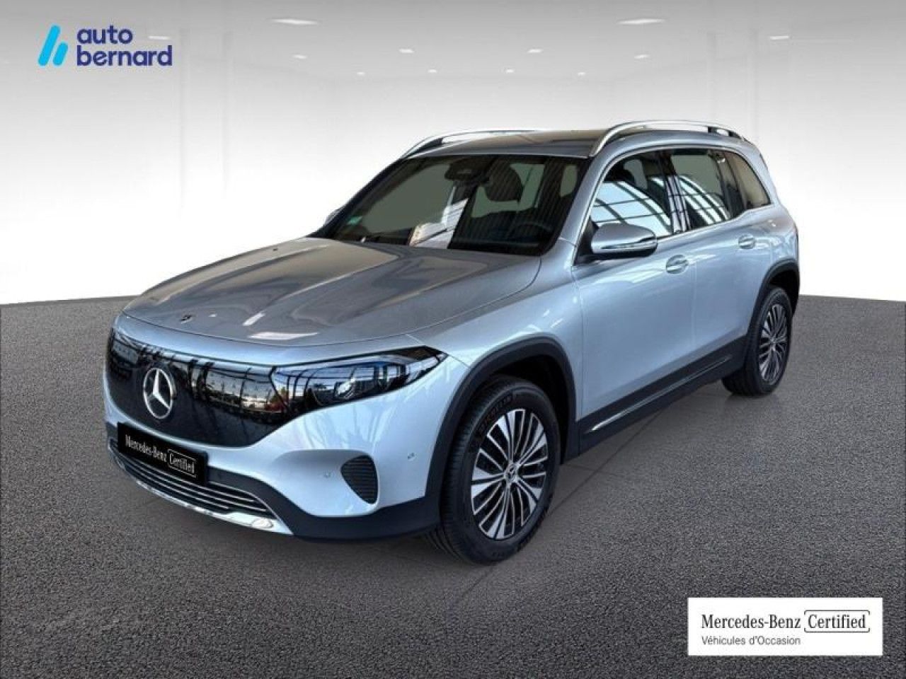 Photo du v&eacute;hicule 1 / 18