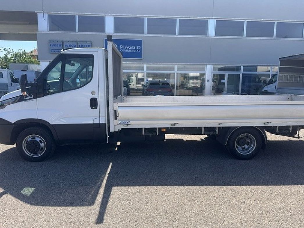 IVECO | 35C21