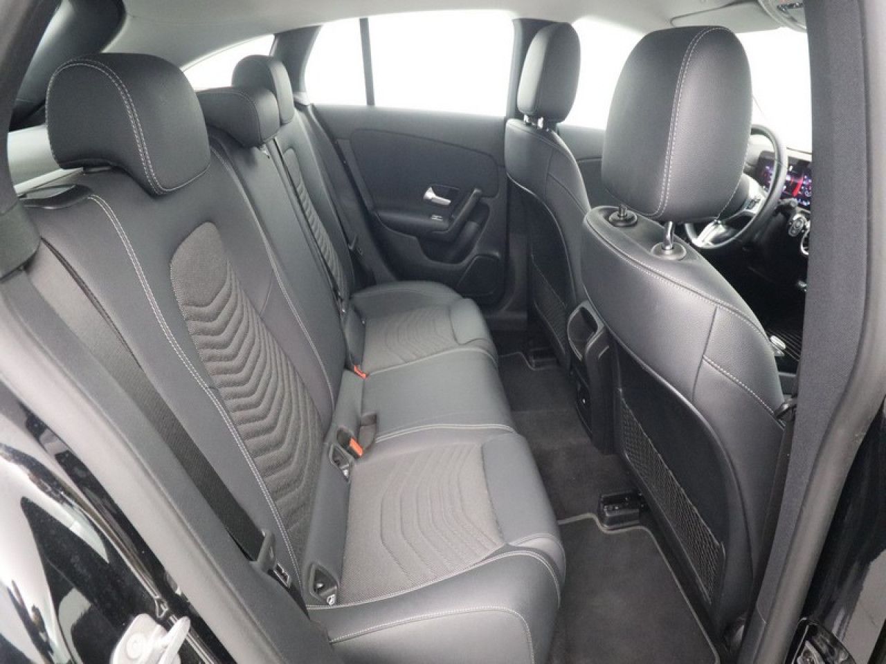 Imagem do veículo 6 / 18