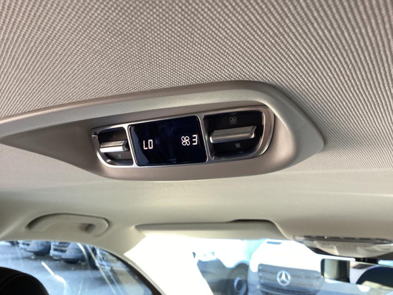 Fahrzeugbild 14 / 24