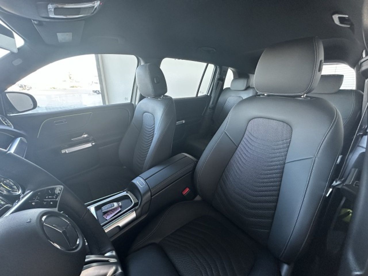 Mercedes-Benz EQB – Bild 12
