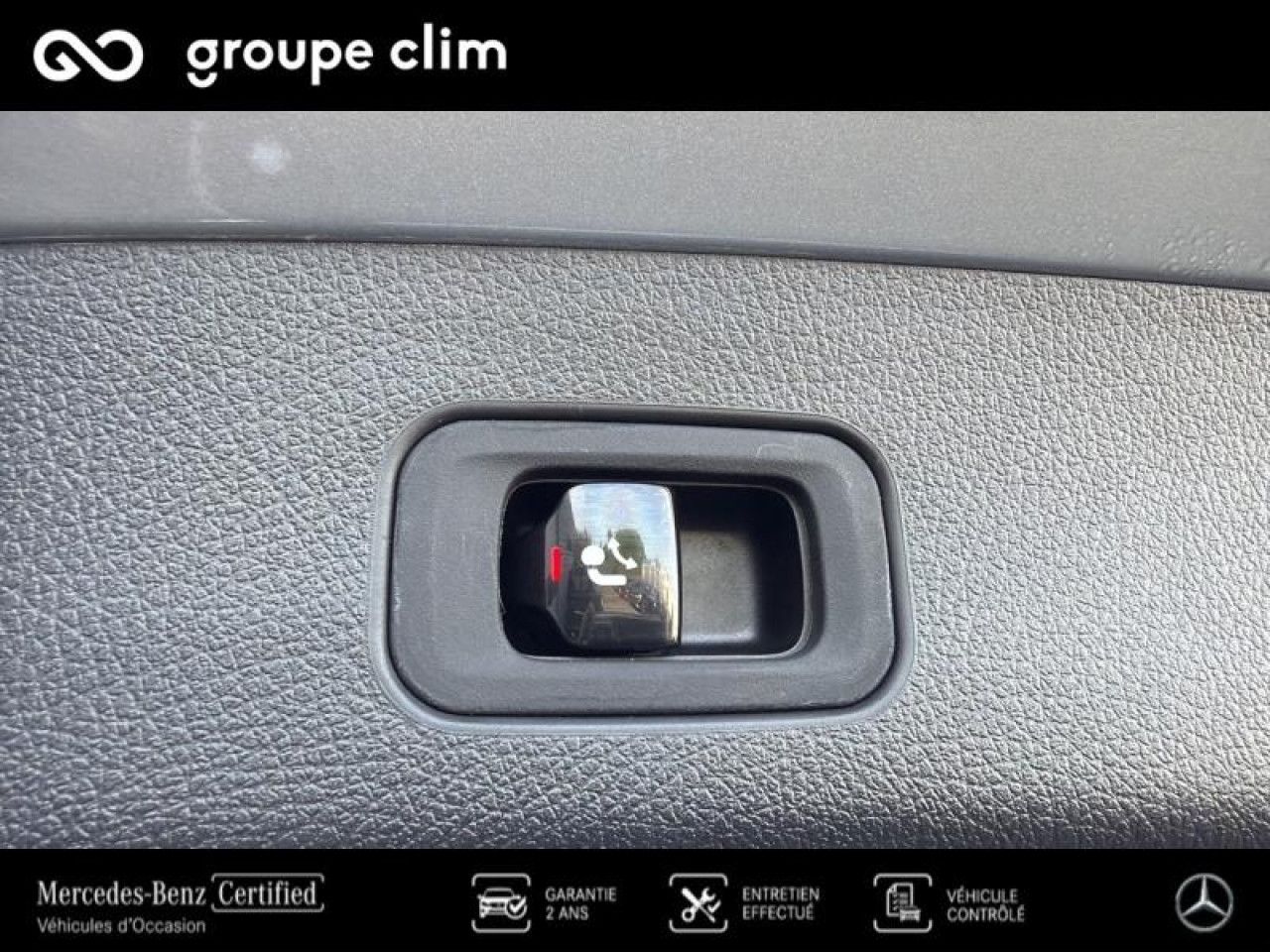 Photo du v&eacute;hicule 17 / 18