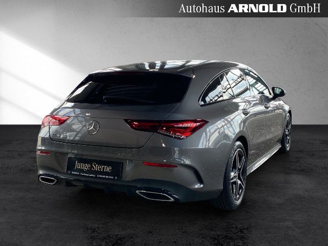 Mercedes-Benz CLA 200