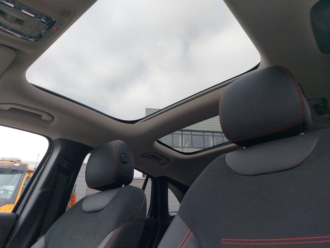 Fahrzeugbild 13 / 15