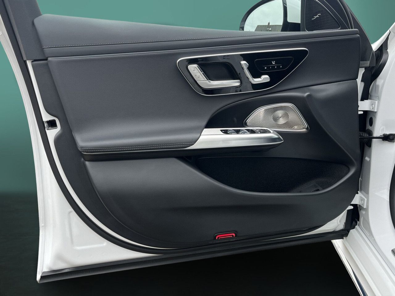 Mercedes-Benz E-Klasse – Bild 14